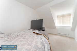 Bedroom- click for photo gallery